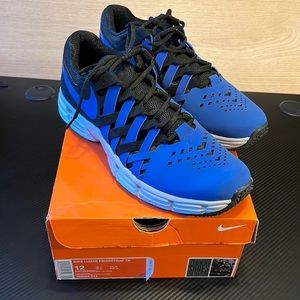 NIKE Lunar Fingertrap TR, New, Mens US size 12, Black / Game Royal color.